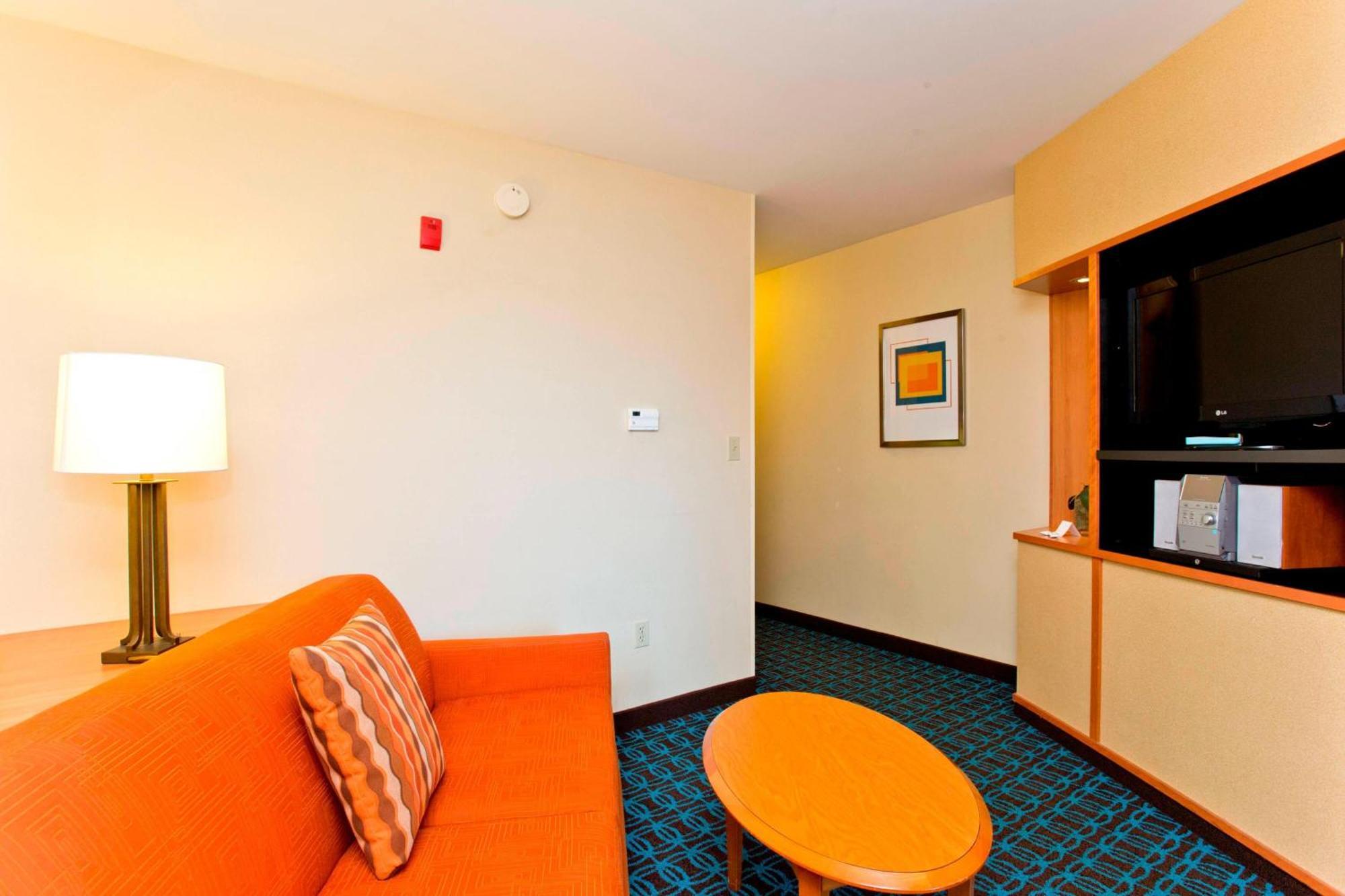 Fairfield Inn And Suites By Marriott Winchester Exterior foto